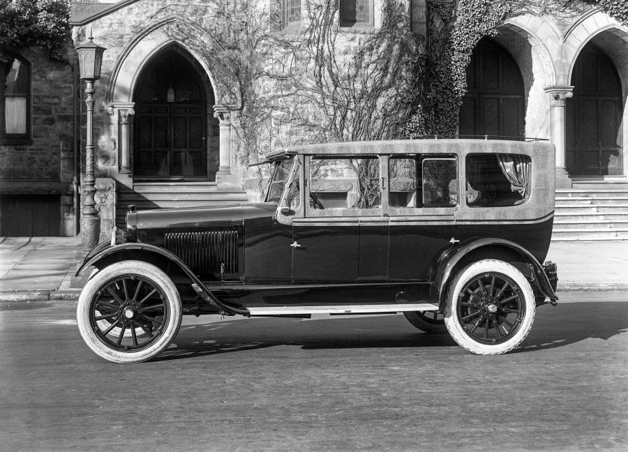  Chalmers Six Touring with California Top 1922 года  (фото 1 из 1)